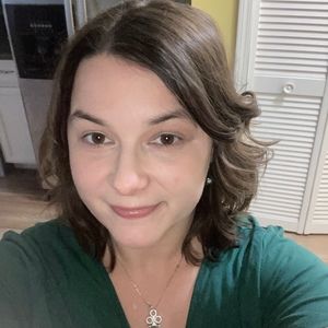 Meet your Posher, Posh